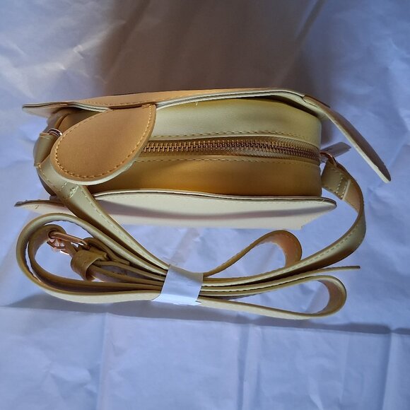 Disney Winnie The Pooh Hand Bag - Picture 3 of 11